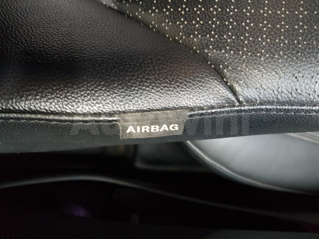 2015 HYUNDAI  AVANTE ELANTRA D-17R+FULLAUTO+GPS+LEATHER - 24