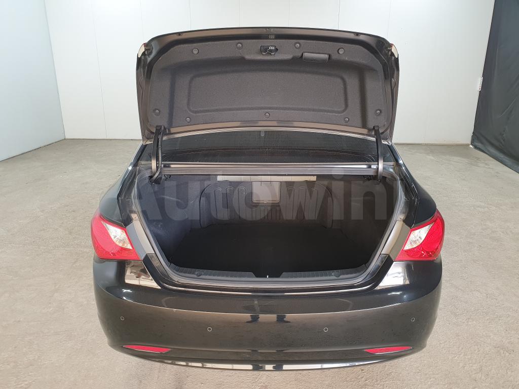 2011 HYUNDAI YF SONATA PREMIER - 9