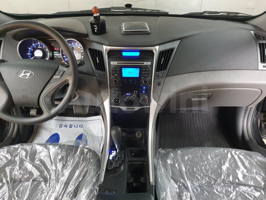 2011 HYUNDAI YF SONATA PREMIER - 24