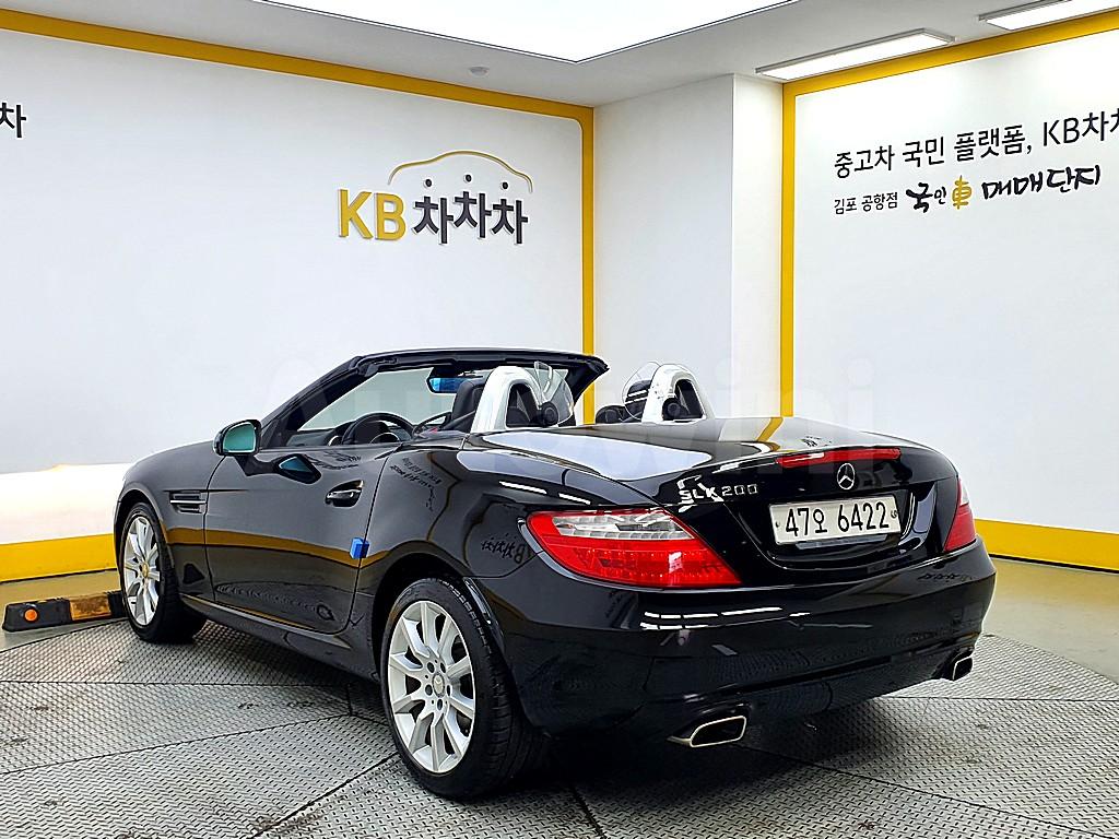 WDDPK4JA4CF035090 2012 MERCEDES BENZ SLK CLASS SLK200 BLUEEFFICIENCY R172-4