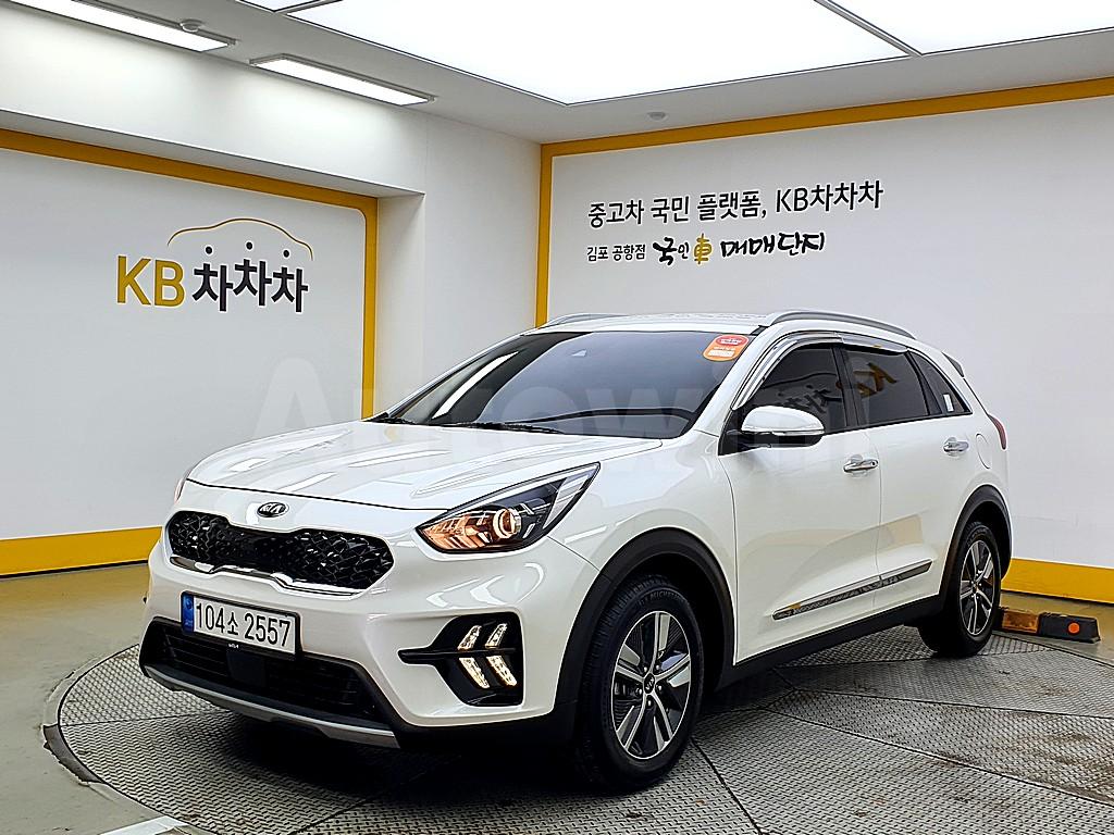 KNACB81CGMA457254 2021 KIA  NIRO 1.6 HEV PRESTIGE-0