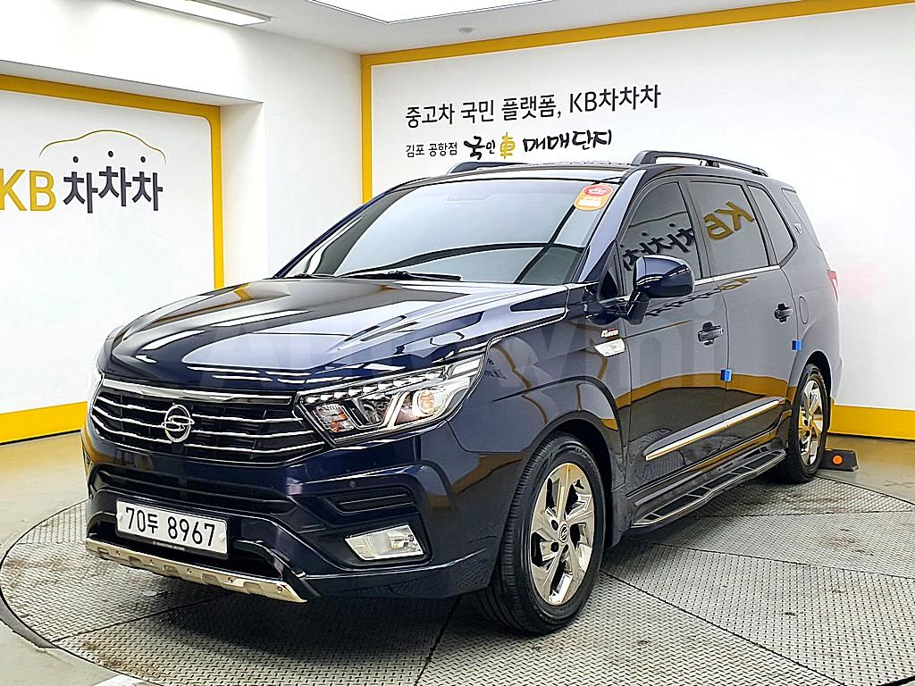 2018 SSANGYONG KORANDO TURISMO 4WD 11 SEATER GT ✔️Цена 15113$ Купить в  Корее с Доставкой в Украину