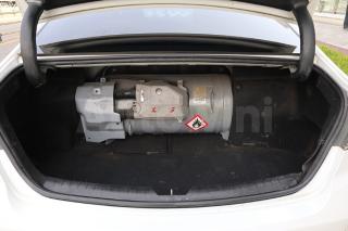 2018 HYUNDAI LF SONATA LPI PREMIUM+SKEY+AVNV+RED SEAT - 13