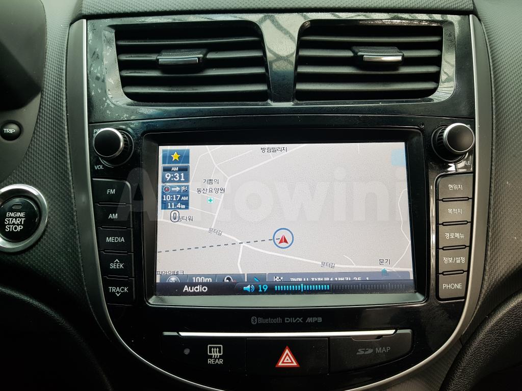 2018 HYUNDAI ACCENT  G(15R+SMART KEY+GPS+LEATHER - 17
