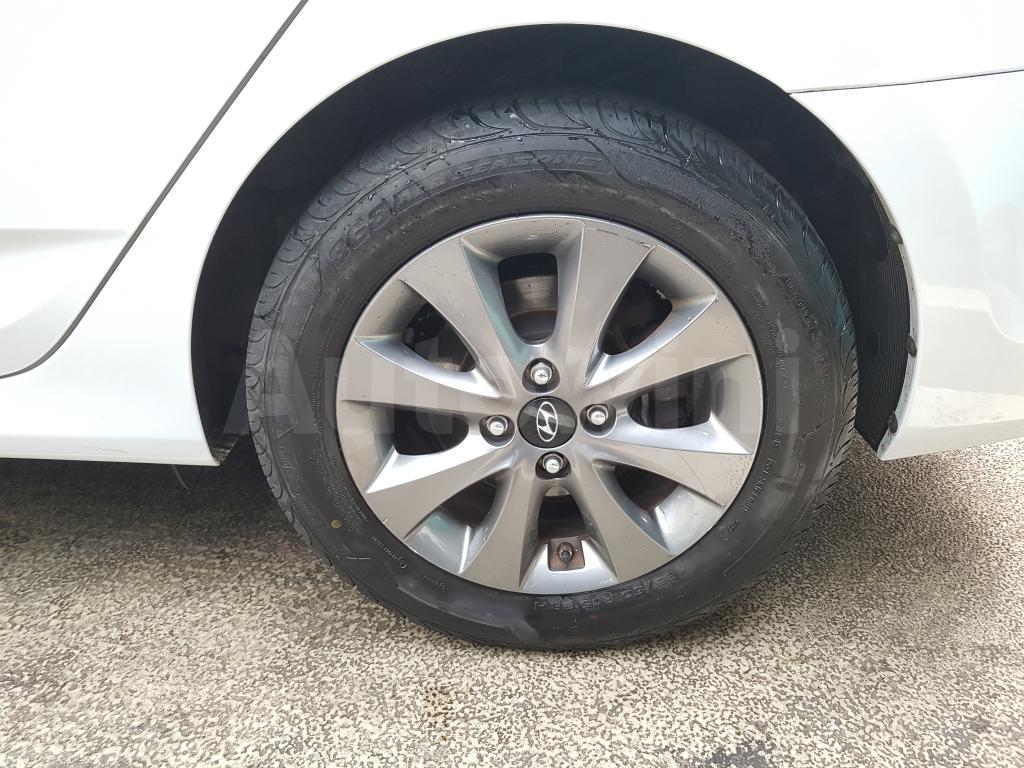 2018 HYUNDAI ACCENT  G(15R+SMART KEY+GPS+LEATHER - 39