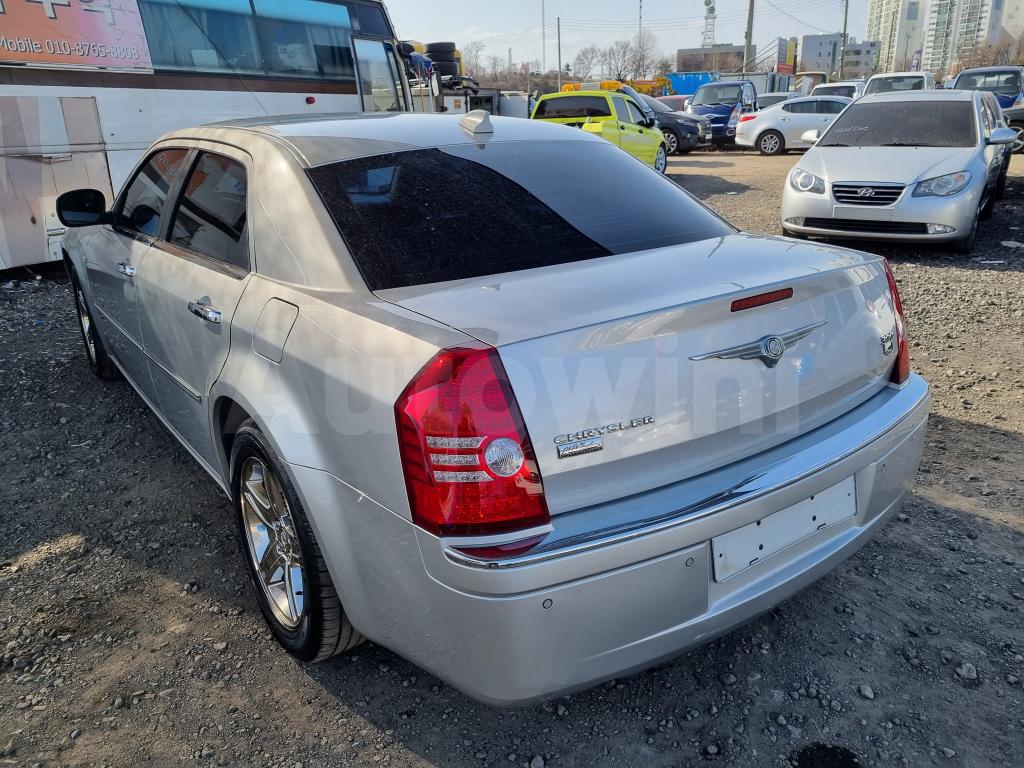 1C3C86CV9AY104588 2010 CHRYSLER 300C 3.5 SUNROOF A/T-4