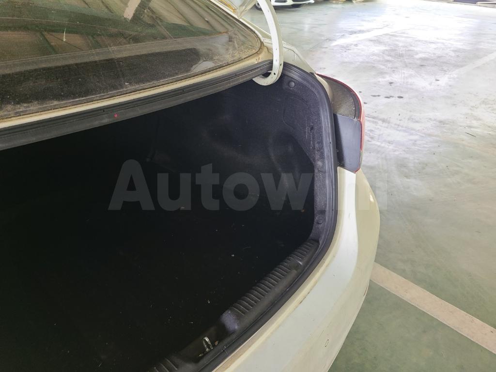 2016 HYUNDAI AVANTE MD ELANTRA SMART - 23