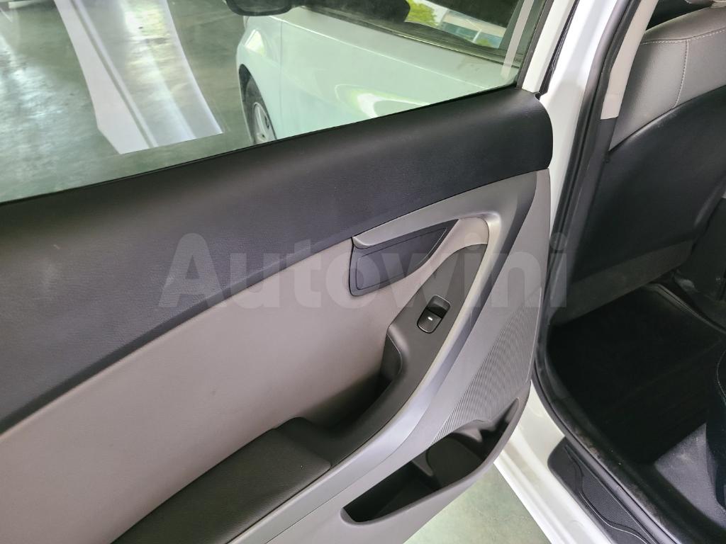 2016 HYUNDAI AVANTE MD ELANTRA SMART - 25