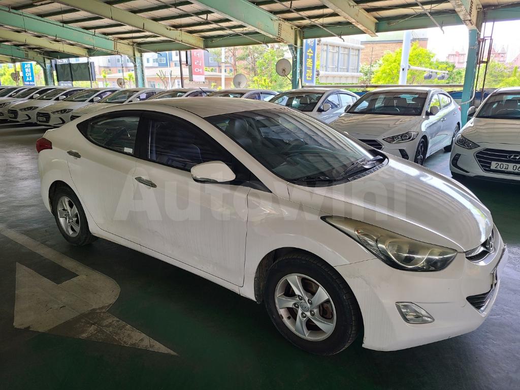 2014 HYUNDAI AVANTE MD ELANTRA SMART - 8