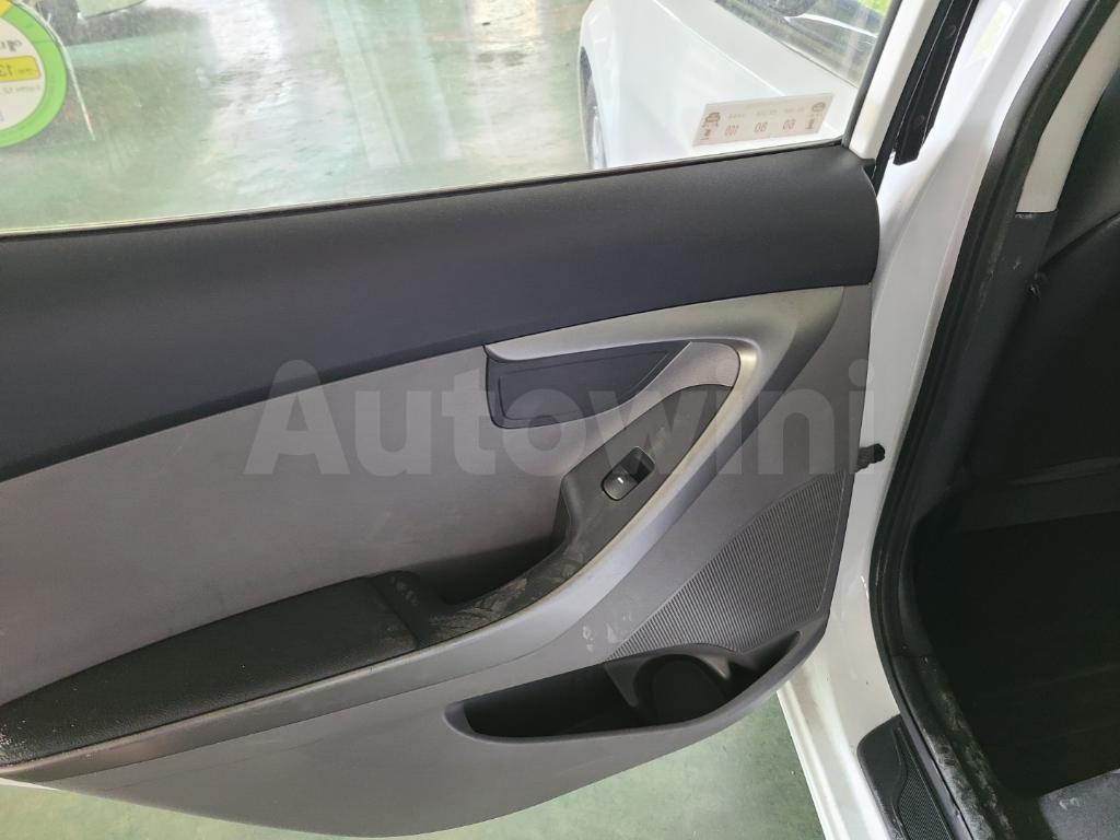 2014 HYUNDAI AVANTE MD ELANTRA SMART - 25