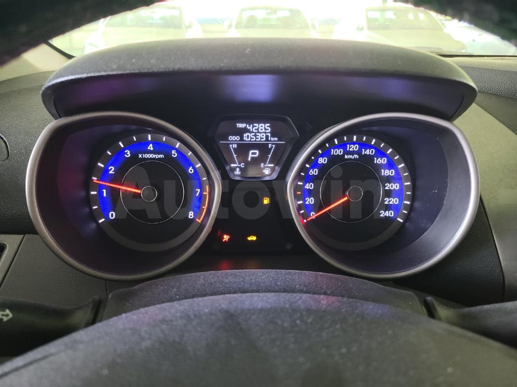 2014 HYUNDAI AVANTE MD ELANTRA SMART - 30