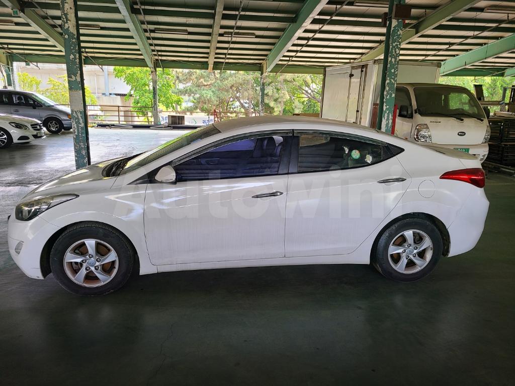 KMHDG41DBEU912615 2014 HYUNDAI AVANTE MD ELANTRA SMART-2