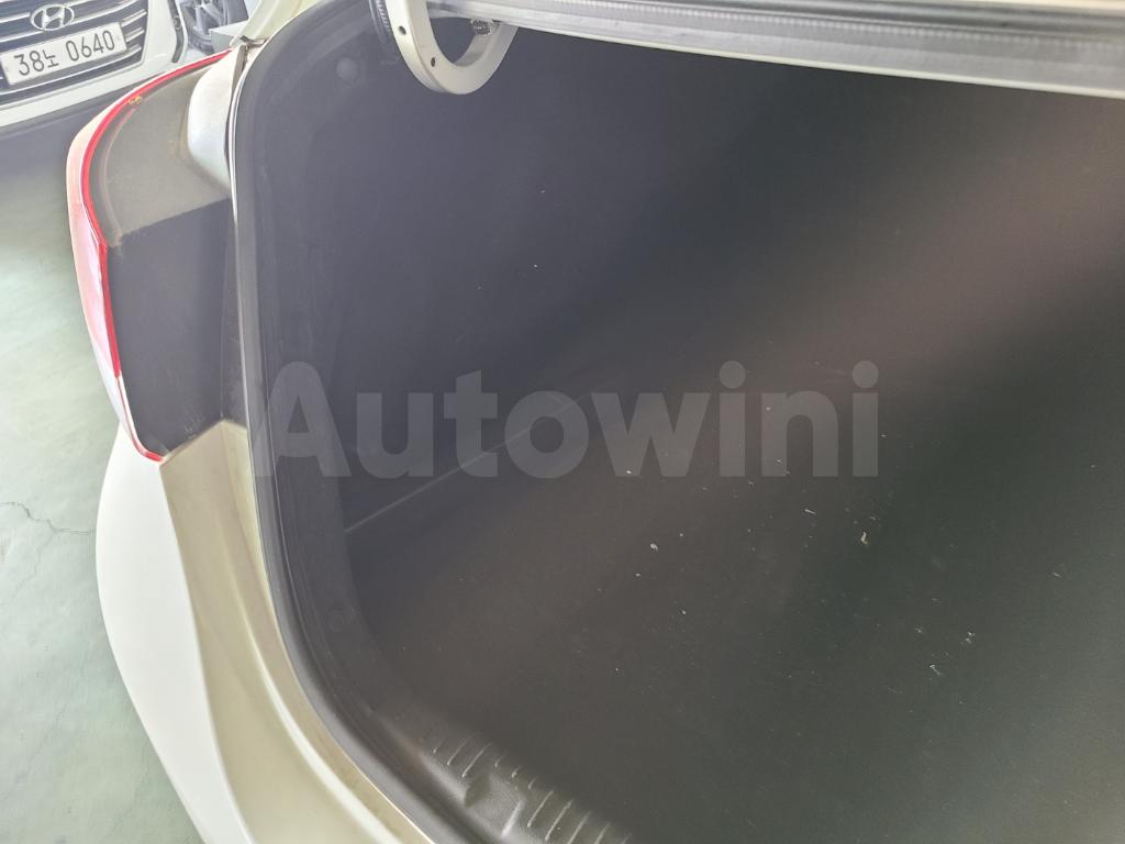 2014 HYUNDAI AVANTE MD ELANTRA SMART - 21