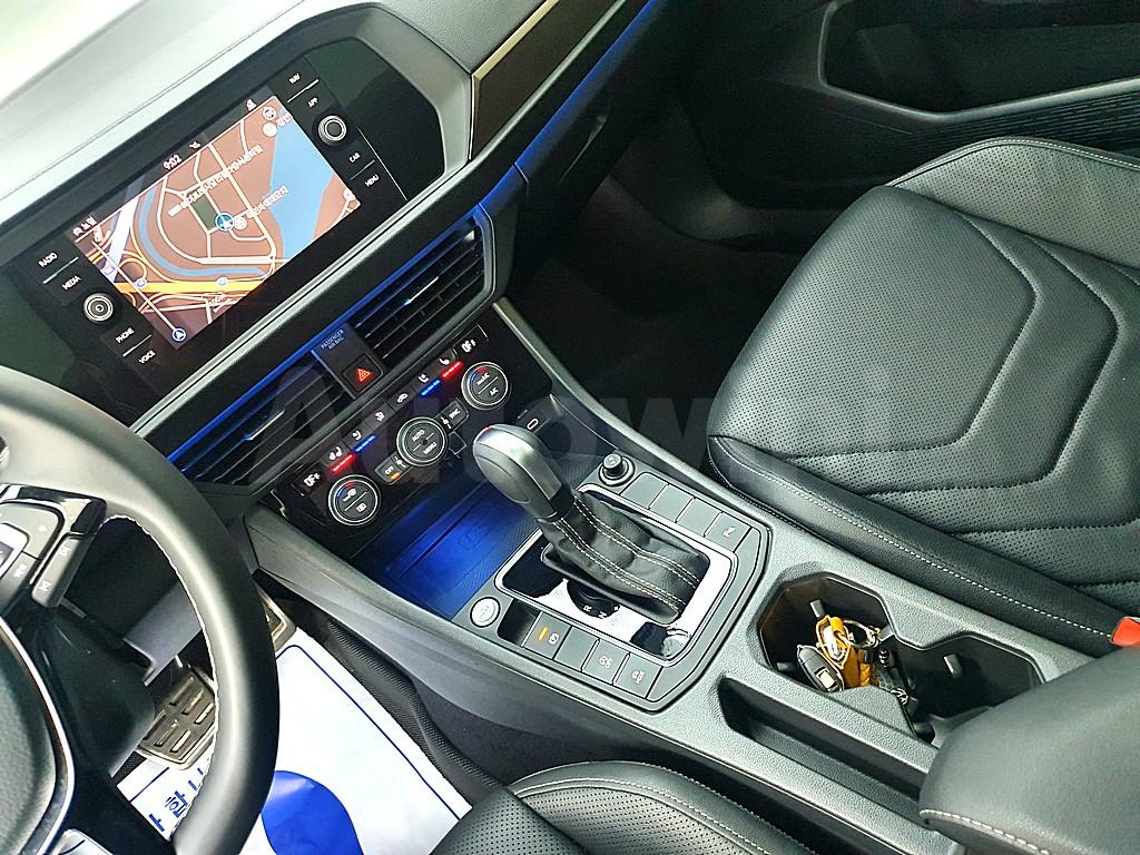 2021 VOLKSWAGEN JETTA 7TH GEN 1.4 TSI PRESTIGE - 11