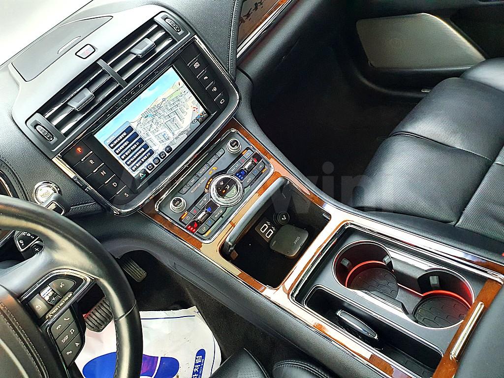 2017 LINCOLN CONTINENTAL 3.0 V6 RESERVE - 11