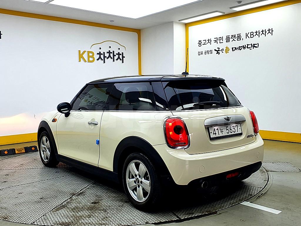 WMWXN3107F3A05137 2015 MINI COOPER 1.5 BASIC-3