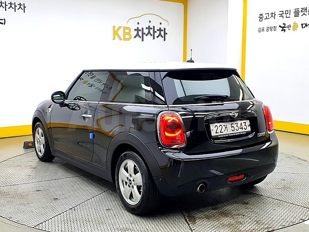 WMWXP5106J2H39434 2018 MINI COOPER 1.5 BASIC-3