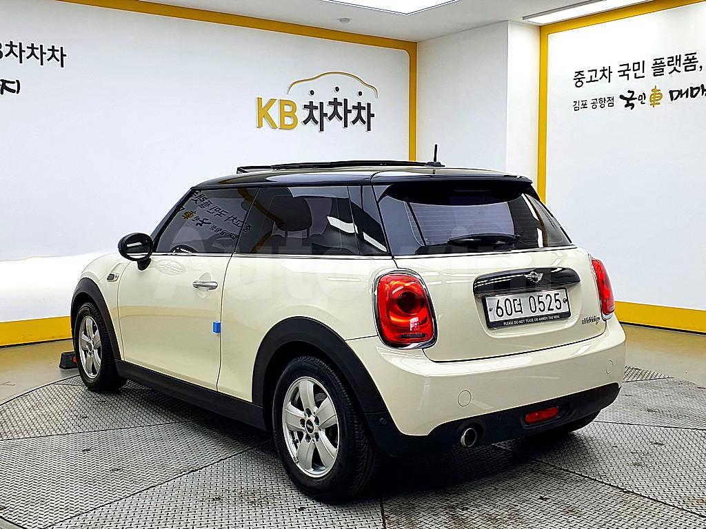 WMWXN3107G2A94361 2016 MINI COOPER D 1.5 3 DOOR MID-3