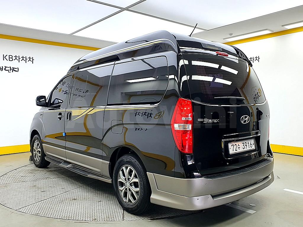 KMJWA37KDHU846065 2017 HYUNDAI GRAND STAREX H-1 11 SEATER LIMOUSINE 4WD MODERN-3