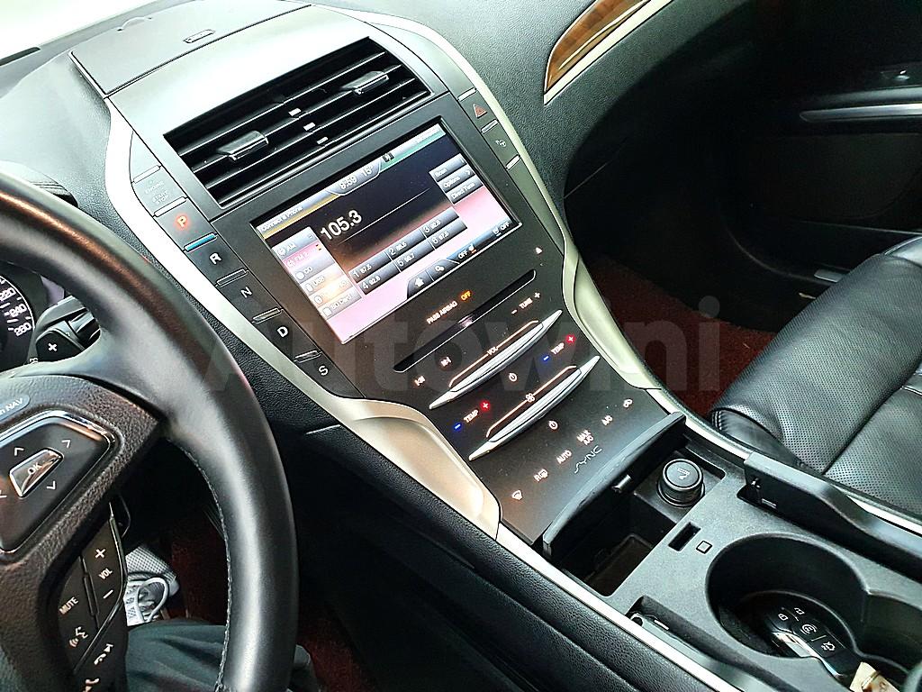 2016 LINCOLN MKZ 2.0 ECO BOOST AWD - 11