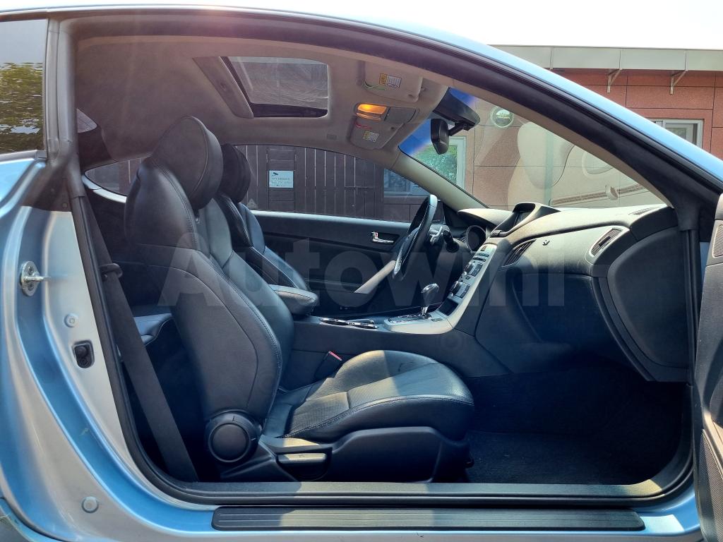 2010 HYUNDAI GENESIS COUPE 380GT - 31