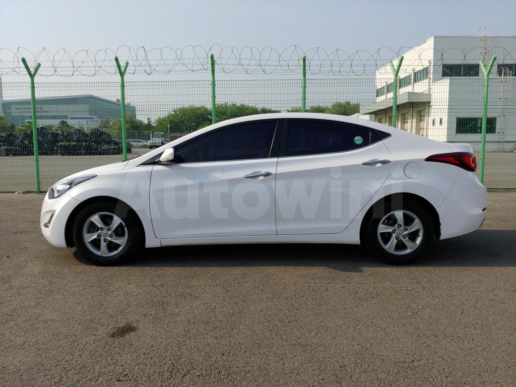 2015 HYUNDAI  AVANTE ELANTRA 1.6 VGT *NAVI+R.CAM+AUTO A/C* - 7