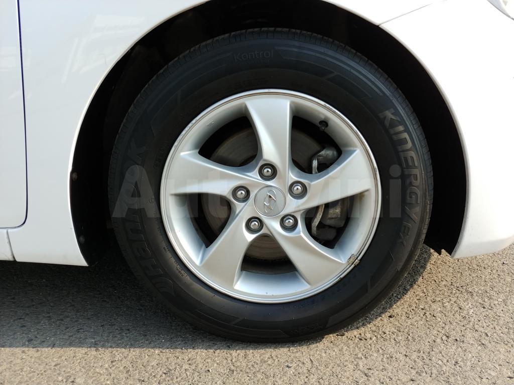 2015 HYUNDAI  AVANTE ELANTRA 1.6 VGT *NAVI+R.CAM+AUTO A/C* - 11