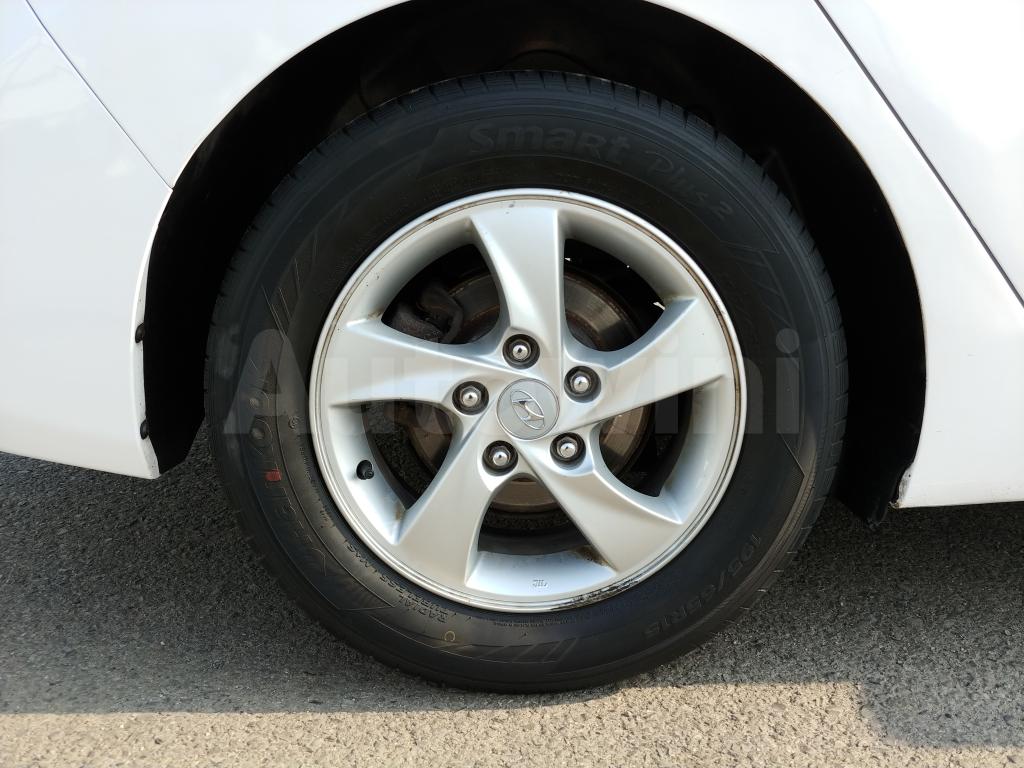 2015 HYUNDAI  AVANTE ELANTRA 1.6 VGT *NAVI+R.CAM+AUTO A/C* - 12