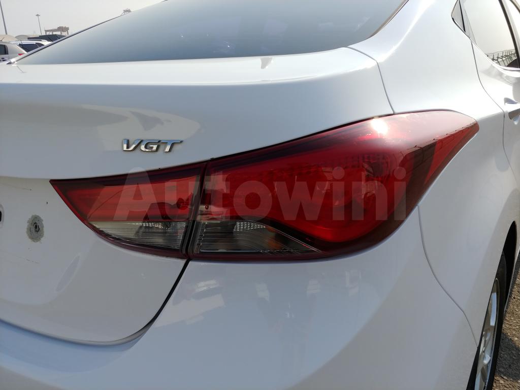 2015 HYUNDAI  AVANTE ELANTRA 1.6 VGT *NAVI+R.CAM+AUTO A/C* - 13