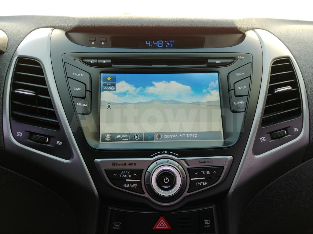 2015 HYUNDAI  AVANTE ELANTRA 1.6 VGT *NAVI+R.CAM+AUTO A/C* - 22