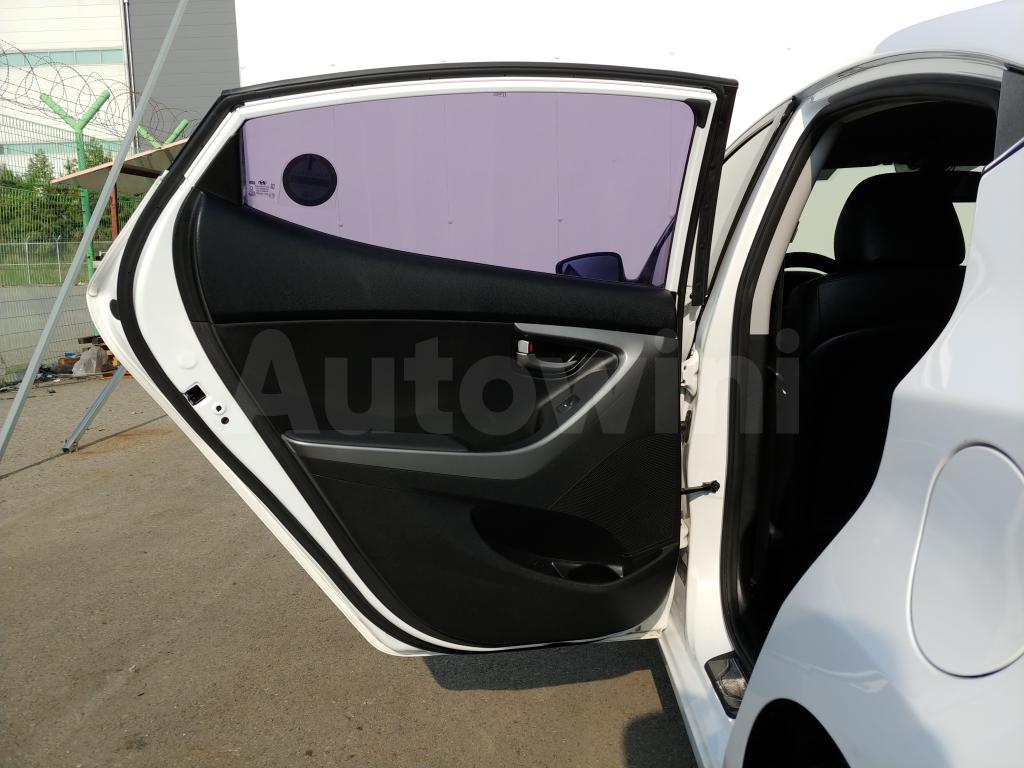 2015 HYUNDAI  AVANTE ELANTRA 1.6 VGT *NAVI+R.CAM+AUTO A/C* - 28