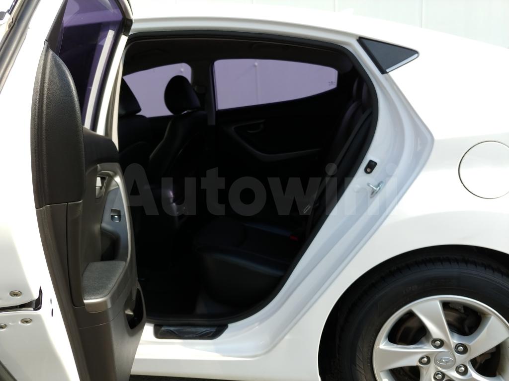 2015 HYUNDAI  AVANTE ELANTRA 1.6 VGT *NAVI+R.CAM+AUTO A/C* - 29