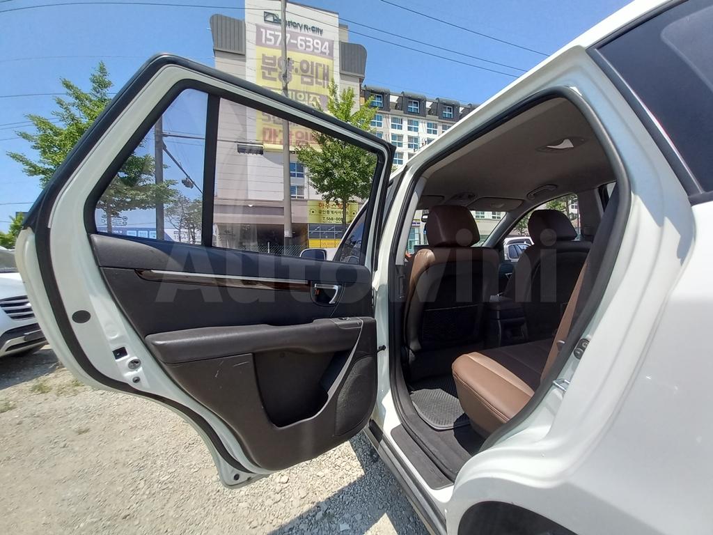 2011 HYUNDAI SANTAFE CM EXCELLENT CONDITION - 9