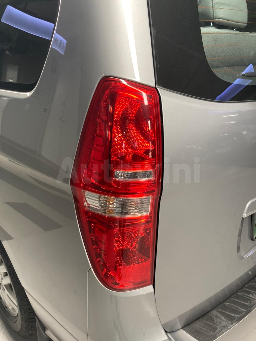 2017 HYUNDAI GRAND STAREX H-1 12SEAT/AUTOMATIC/VGT - 13