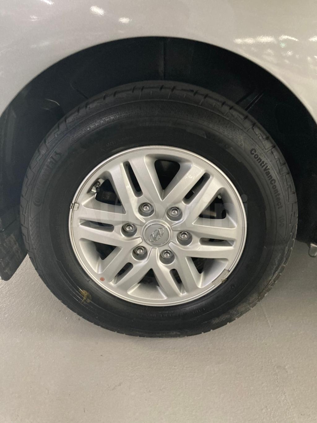 2017 HYUNDAI GRAND STAREX H-1 12SEAT/AUTOMATIC/VGT - 17