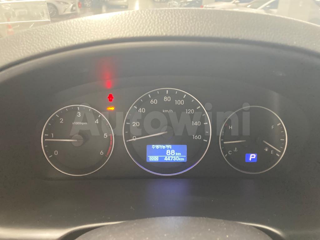 2017 HYUNDAI GRAND STAREX H-1 12SEAT/AUTOMATIC/VGT - 35