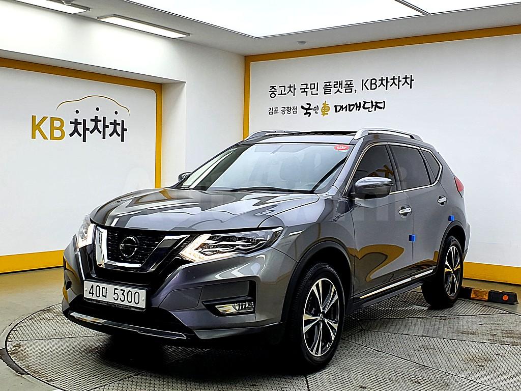 JN1AT2MV4JW000713 2018 NISSAN X TRAIL 2.5 4WD-0