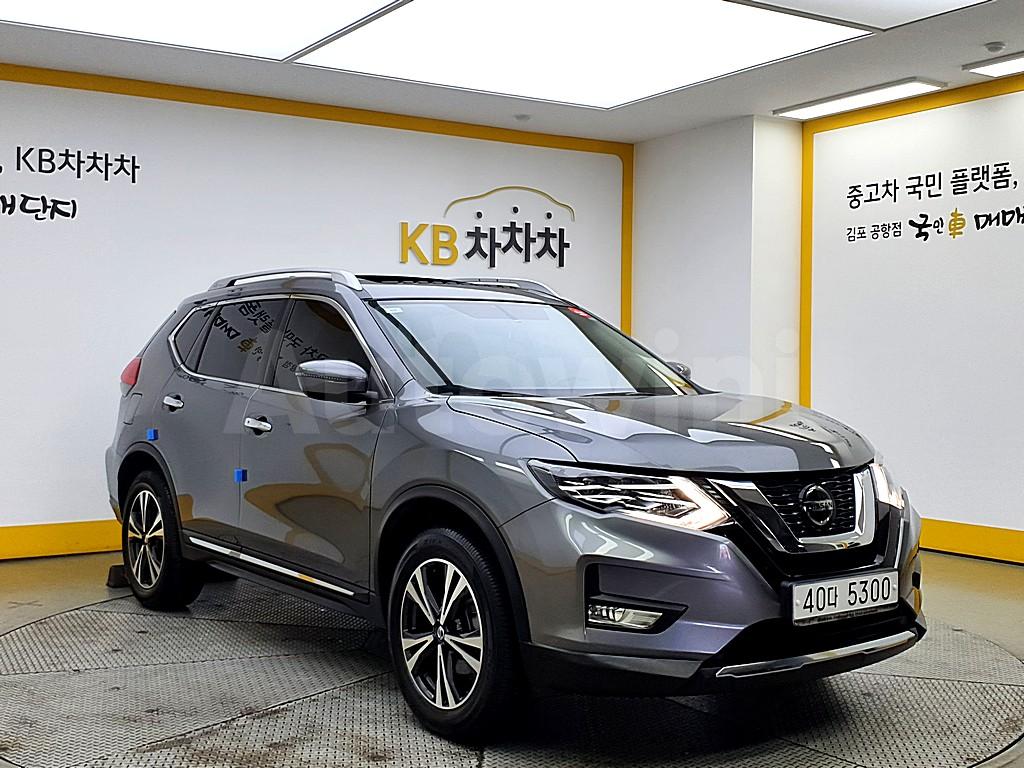JN1AT2MV4JW000713 2018 NISSAN X TRAIL 2.5 4WD-1