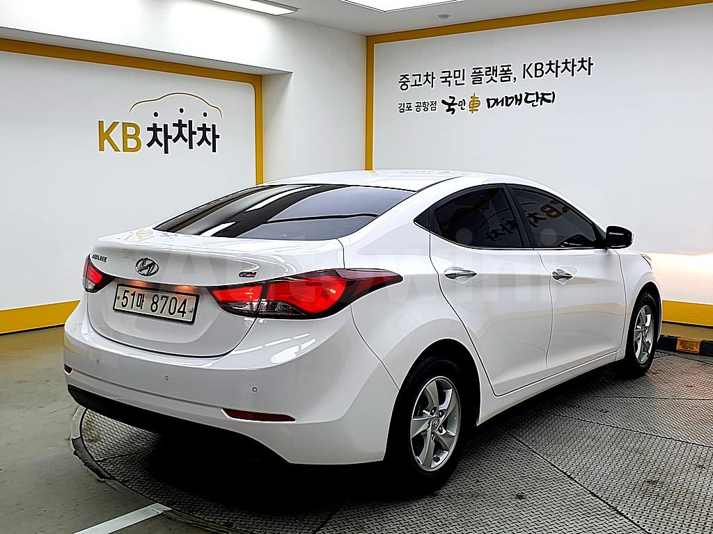 KMHDG41DBGU590405 2016 HYUNDAI  AVANTE ELANTRA 1.6 GDI SMART BASIC-2