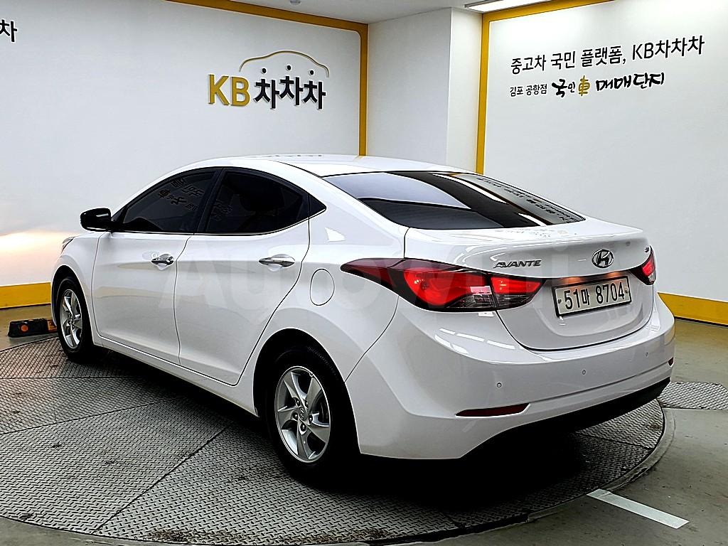 KMHDG41DBGU590405 2016 HYUNDAI  AVANTE ELANTRA 1.6 GDI SMART BASIC-3
