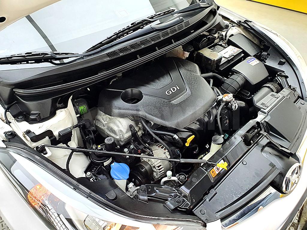 KMHDG41DBGU590405 2016 HYUNDAI  AVANTE ELANTRA 1.6 GDI SMART BASIC-5