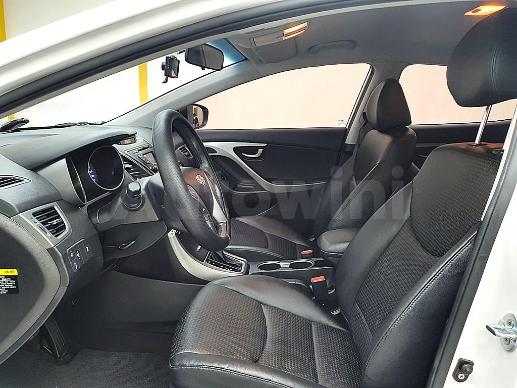 2016 HYUNDAI  AVANTE ELANTRA 1.6 GDI SMART BASIC - 9