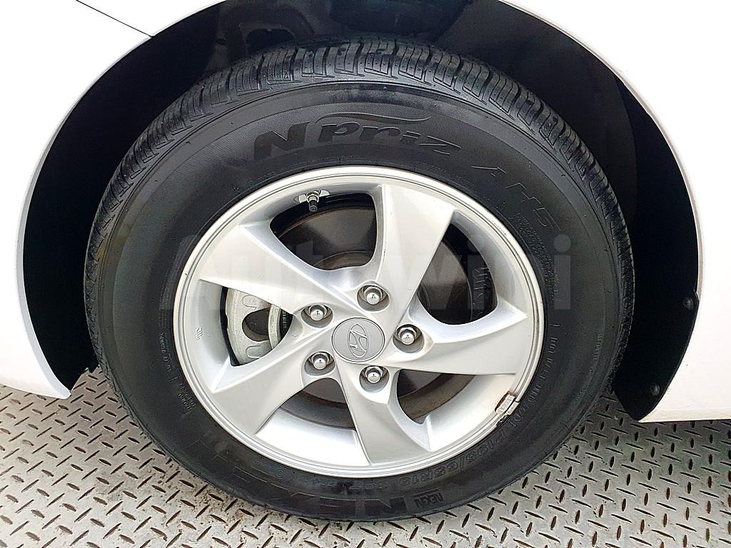 2016 HYUNDAI  AVANTE ELANTRA 1.6 GDI SMART BASIC - 19