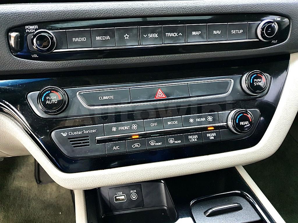 2018 KIA  CARNIVAL DIESEL 2.2 7 SEATER LIMOUSINE - 13