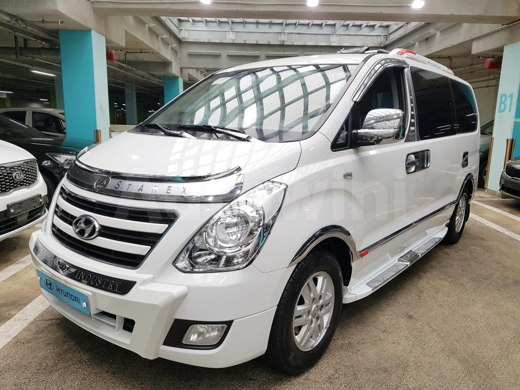 KMFWBX7KBHU849003 2017 HYUNDAI GRAND STAREX H-1 NEW MODEL(12S+ANDROID+CROME)-1