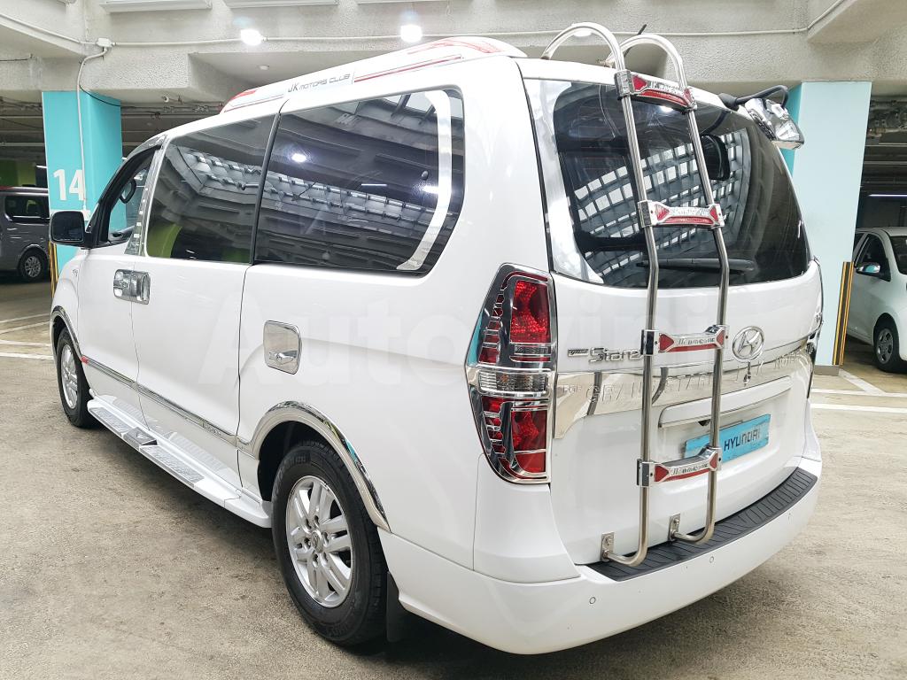 KMFWBX7KBHU849003 2017 HYUNDAI GRAND STAREX H-1 NEW MODEL(12S+ANDROID+CROME)-4