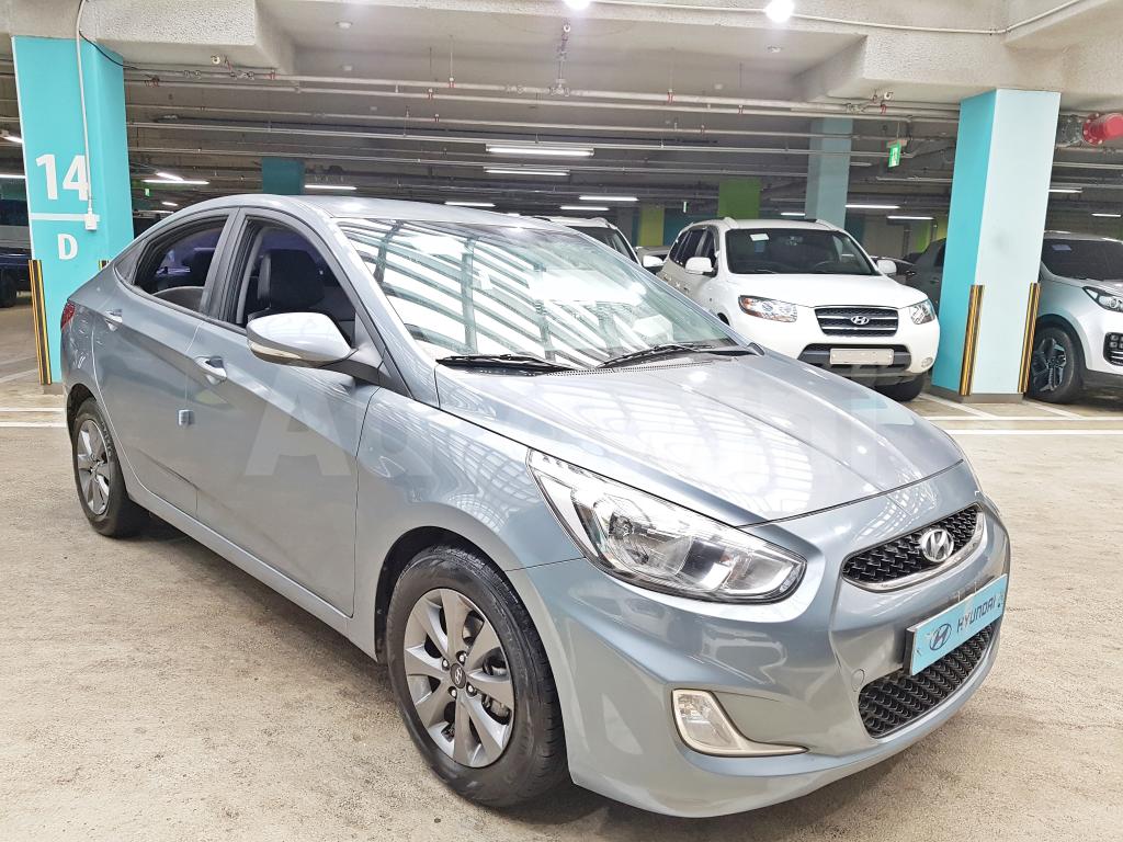 KMHCT41UGJU380503 2018 HYUNDAI ACCENT  D-(15R+ANDROID+LEATHER)-3