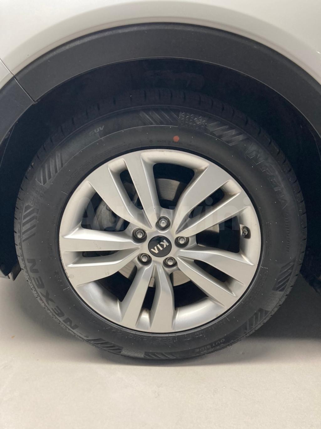 2015 KIA  SORENTO P.SUNROOF/S.KEY/VENT+POWER SEAT/NAVI - 15