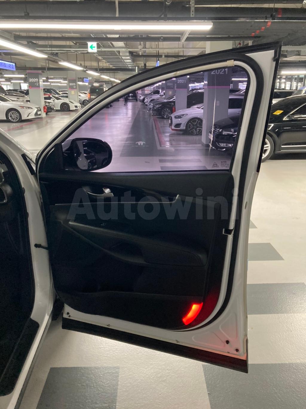 2015 KIA  SORENTO P.SUNROOF/S.KEY/VENT+POWER SEAT/NAVI - 20