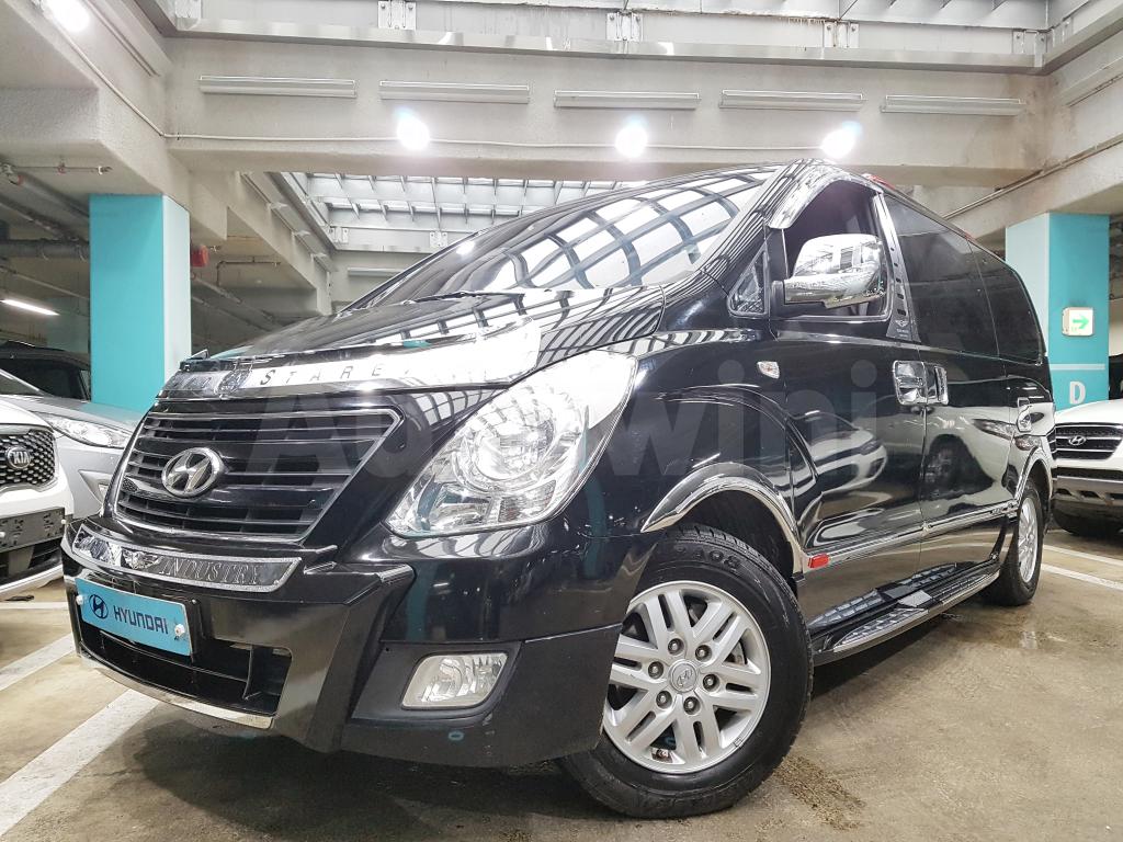 KMFWBX7KBHU824615 2017 HYUNDAI GRAND STAREX H-1 NEW MODEL(12S+ANDROID+CROME)-0